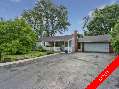 Lorne Park/Clarkson Single Family Detached for sale: 3 bedroom (Listed 2015-07-01)