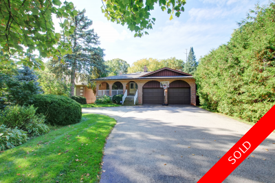 Lorne Park Detached Family Home - 1422 Aldo Drive